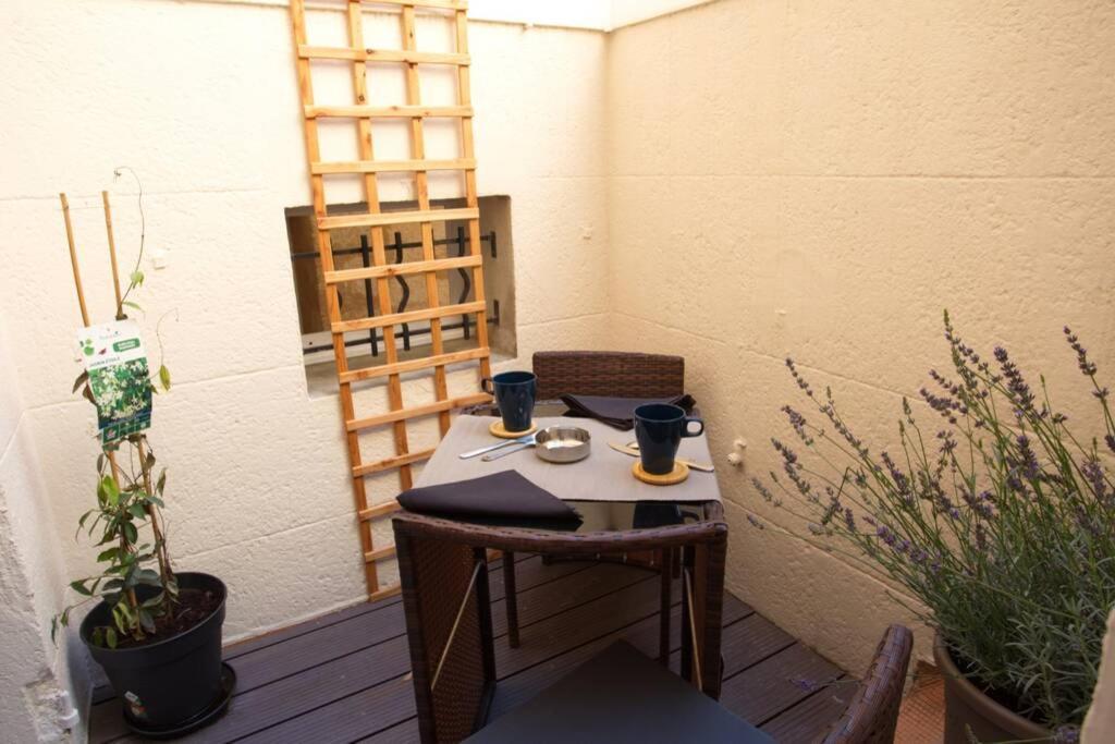 Les Secrets D'Alcove, Nuits Romantiques Avec Spa Aix-en-Provence Exteriér fotografie