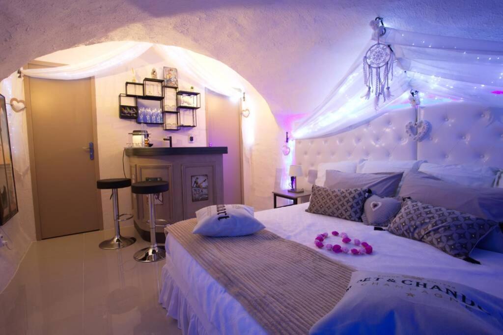Les Secrets D'Alcove, Nuits Romantiques Avec Spa Aix-en-Provence Exteriér fotografie